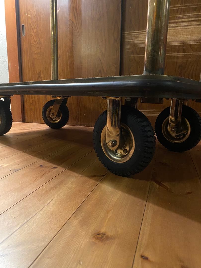 -antique-バゲジカート ヴィンテージ ホテルKARE ファニチャー