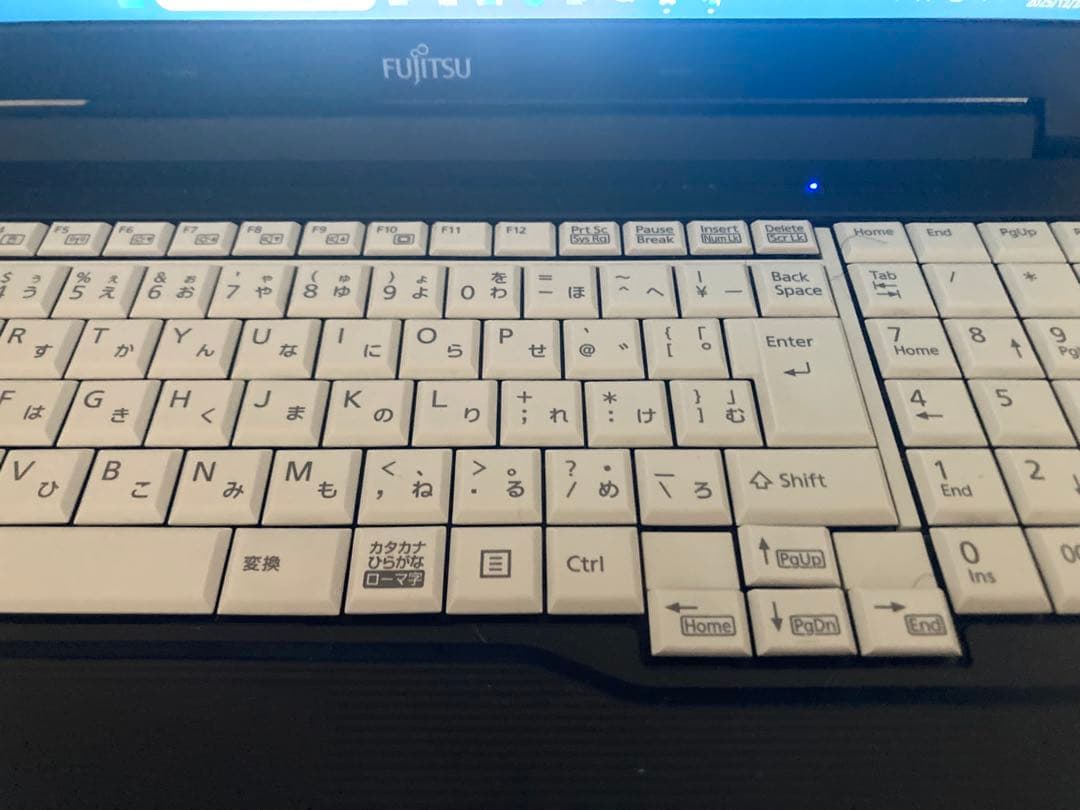 富士通　FMVA29024P A577/TX Win11Pro動作確認済み