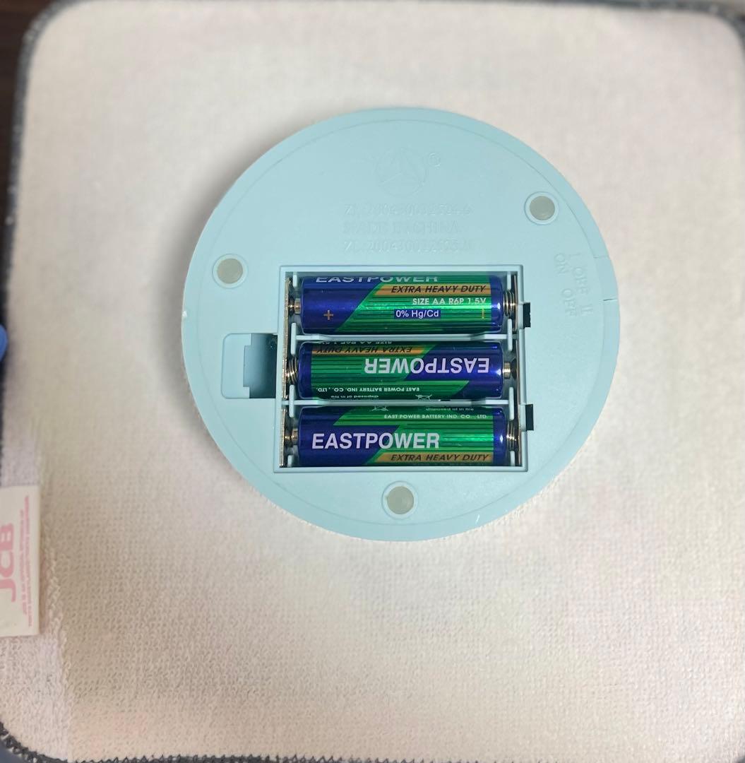 ハローキティ 立体クリスタルキューブ LEDライト付き