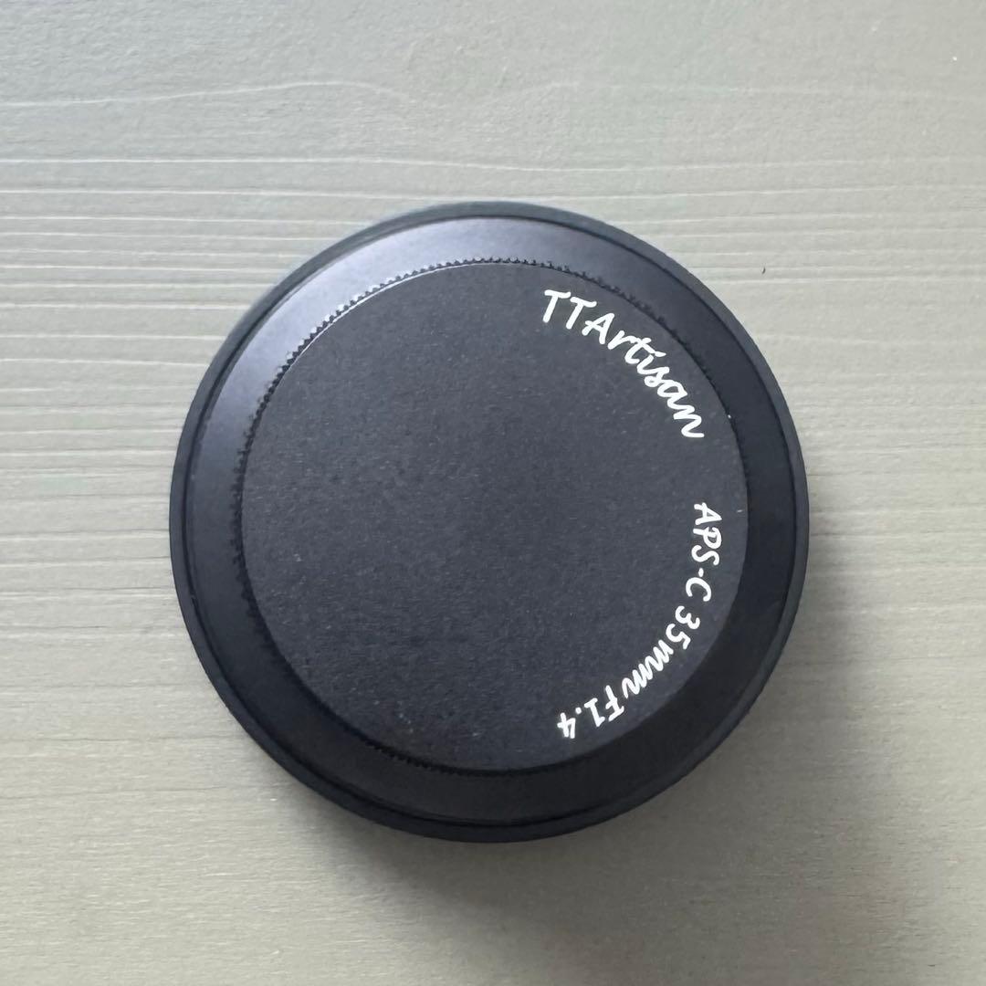 ほぼ新品TTArtisan 35mm f/1.4 CanonAPS-C銘匠光学
