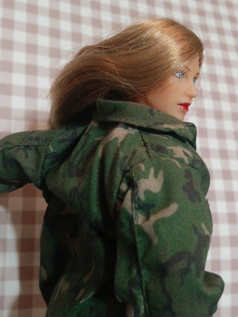 1/6 ミリタリー レディースミッション フィギュア 素体＋装備セット①