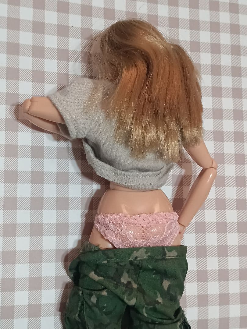 1/6 ミリタリー レディースミッション フィギュア 素体＋装備セット①