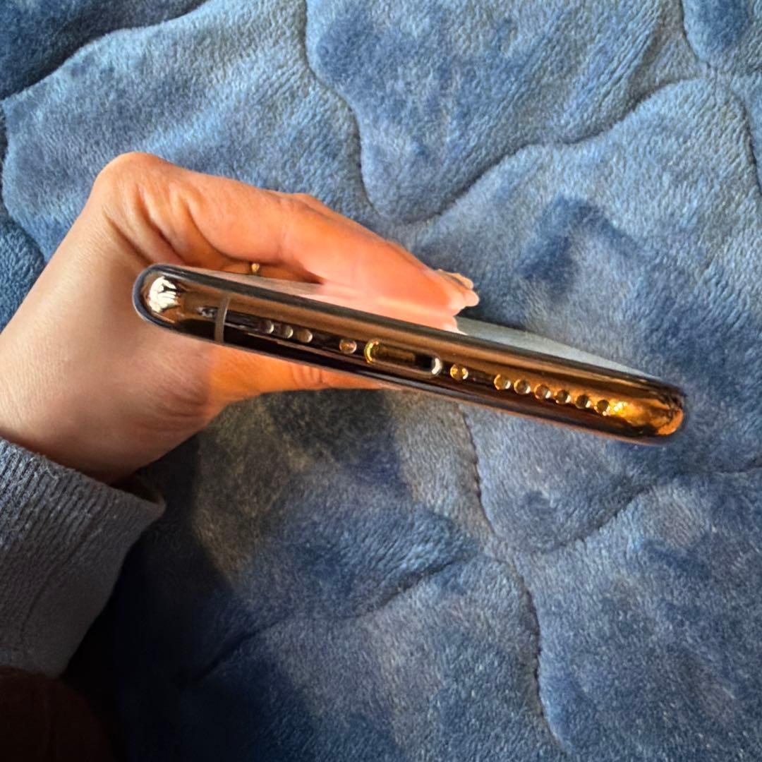 Quan Apple iPhone Xs 256GB 緊急値下げ！