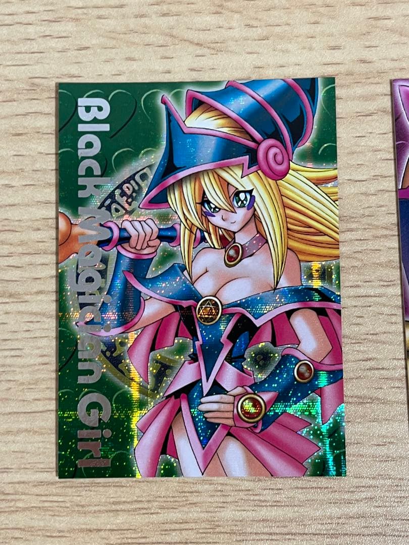 ブラック・マジシャン・ガール トレーディングカードセット
