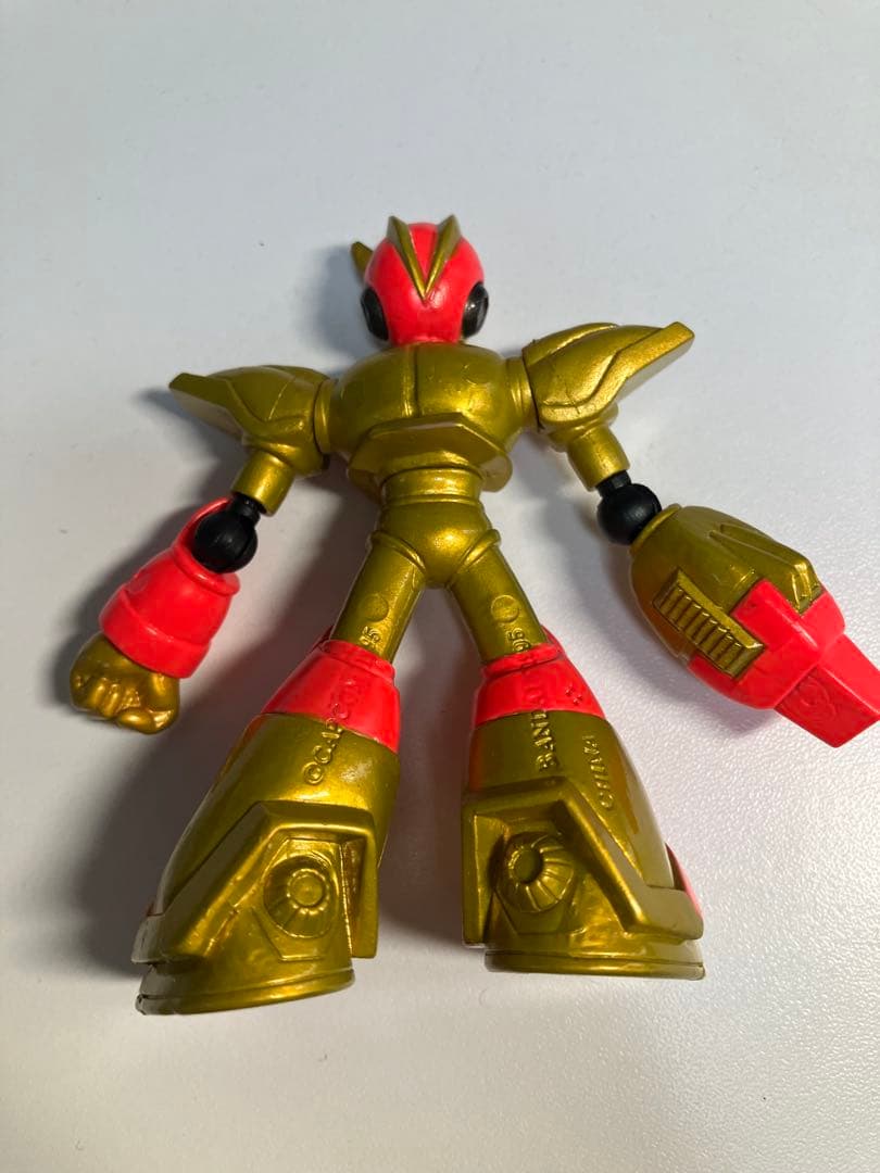 希少・レトロ　ロックマンX 可動式フィギュア　4体
