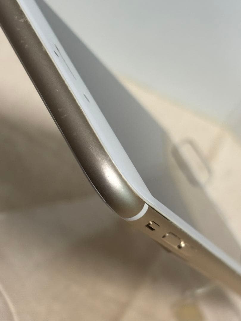 （訳あり）iPhone6splus 128GB SIMフリー バッテリー新品