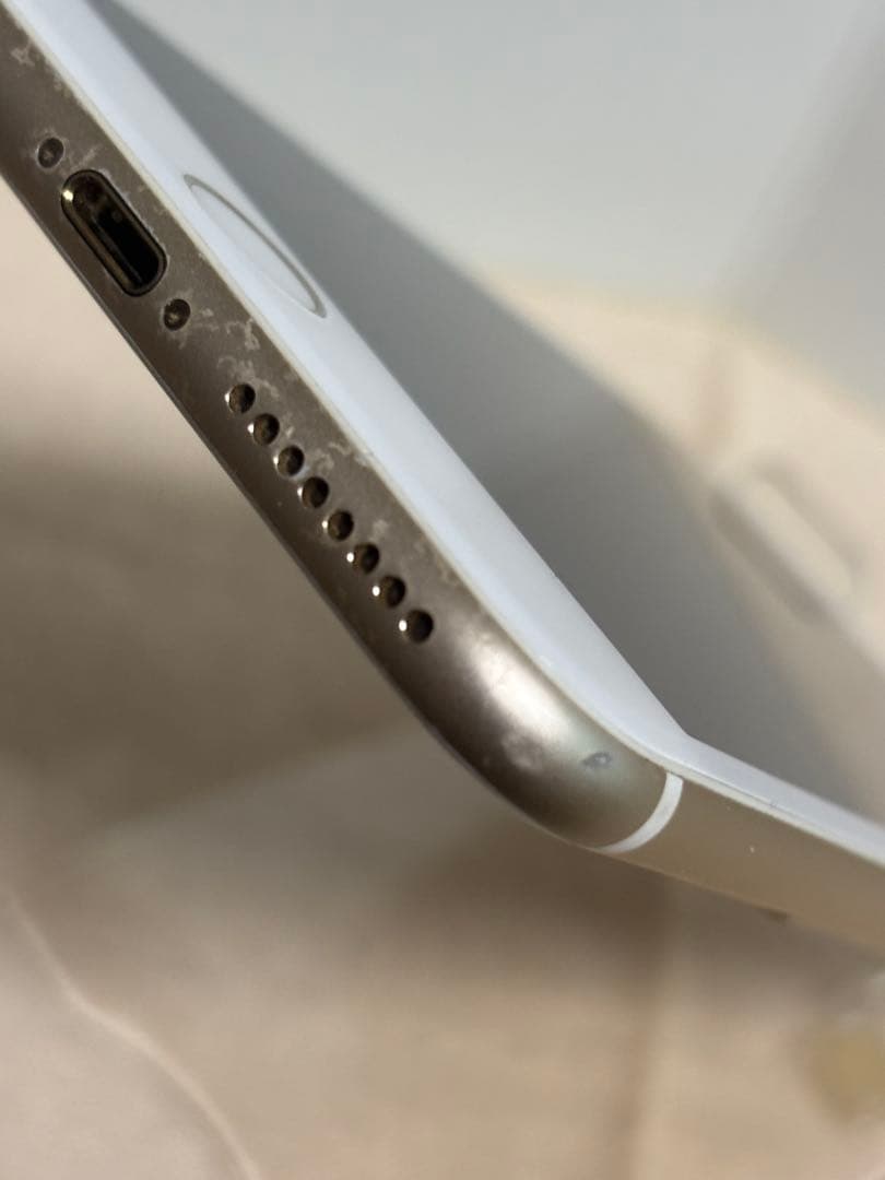 （訳あり）iPhone6splus 128GB SIMフリー バッテリー新品