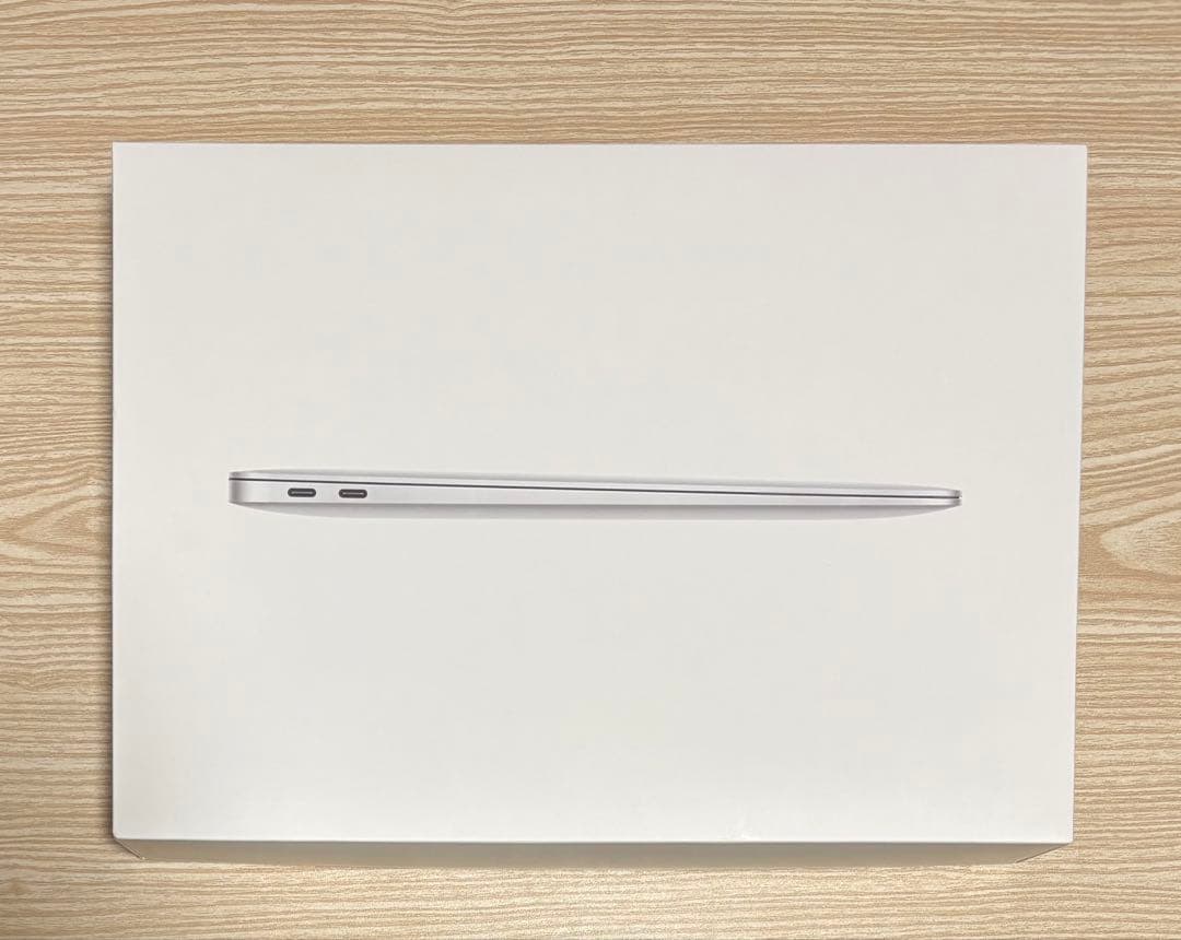 Apple MacBookAir M1 8GB 256GB シルバー ケース付き