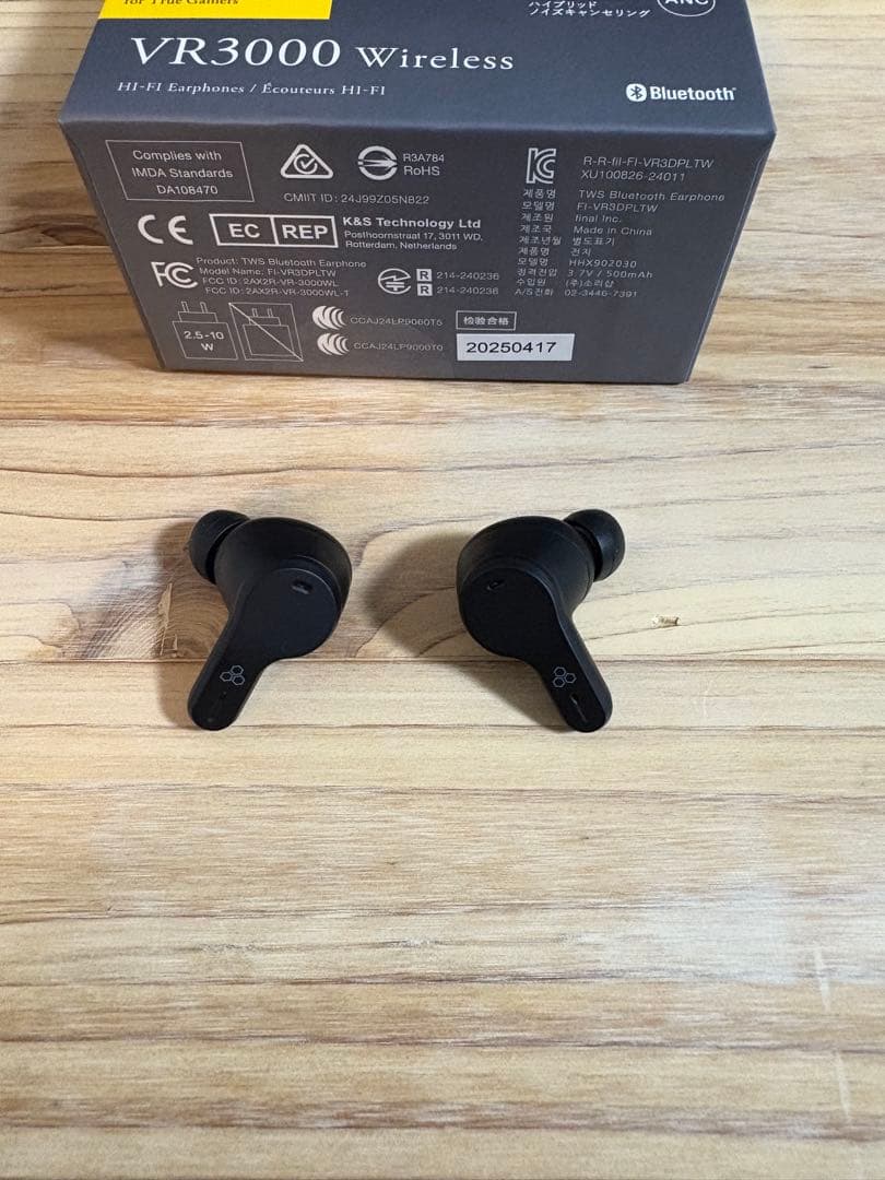 イヤホン final VR3000 Wireless