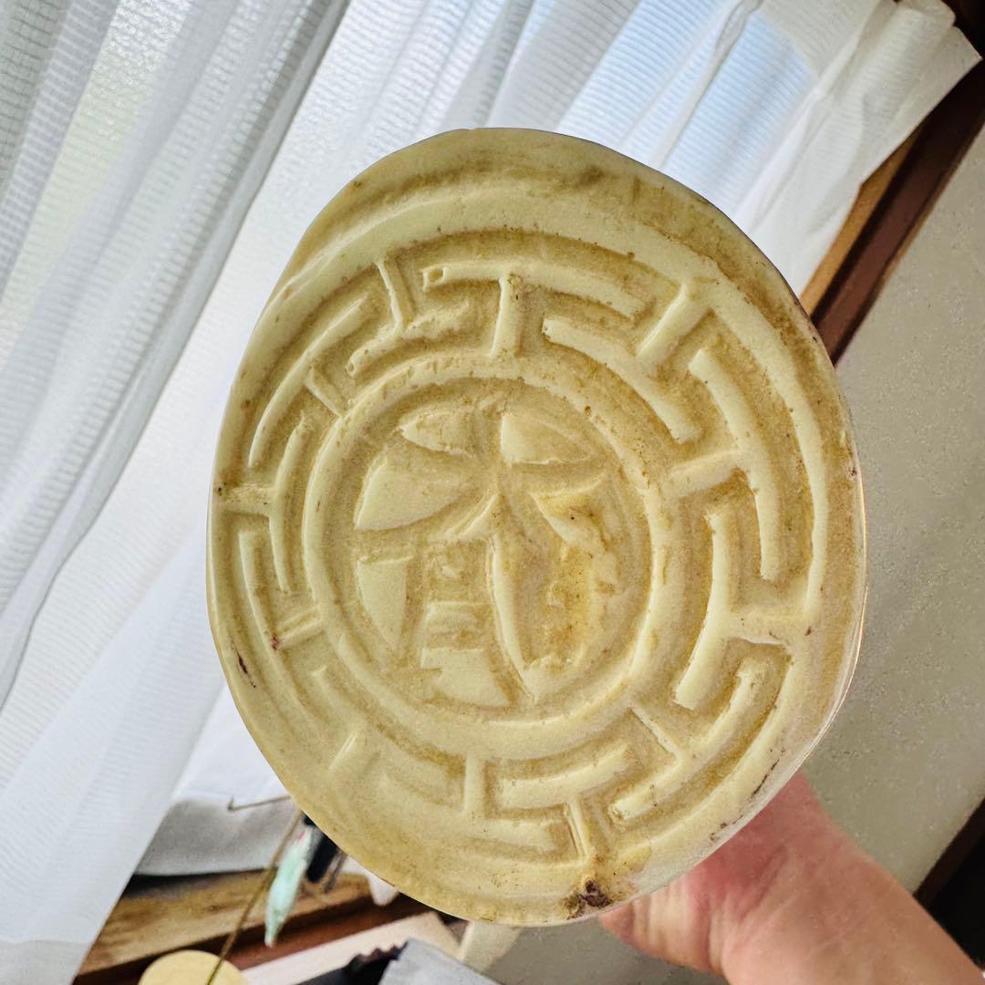 象牙風細工 置物 彫刻 骨董品 台付き コレクション アンティーク