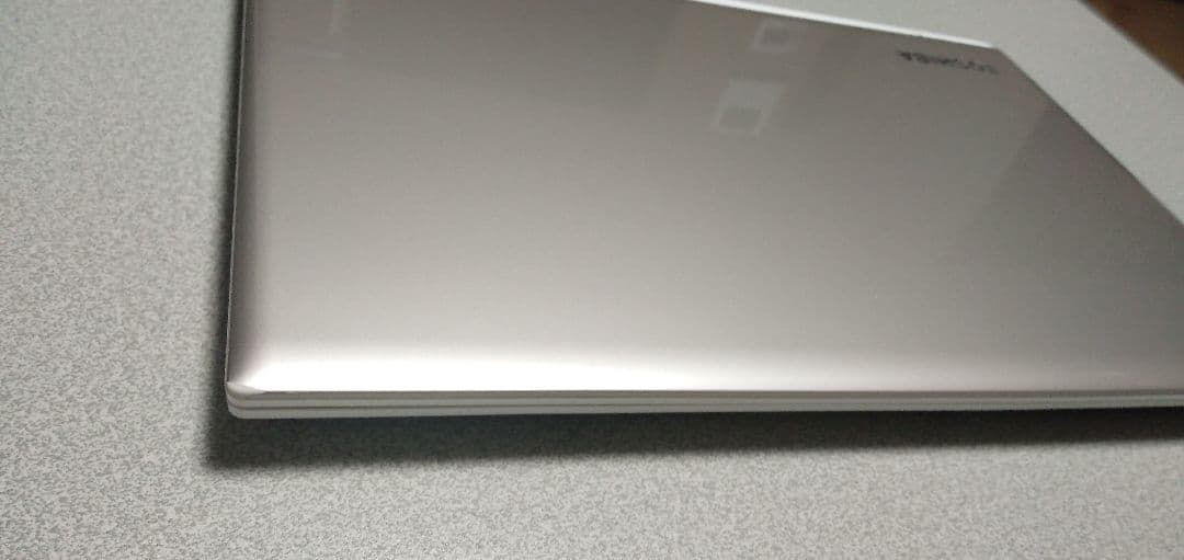 Dynabook EX/39RG　ノートパソコン