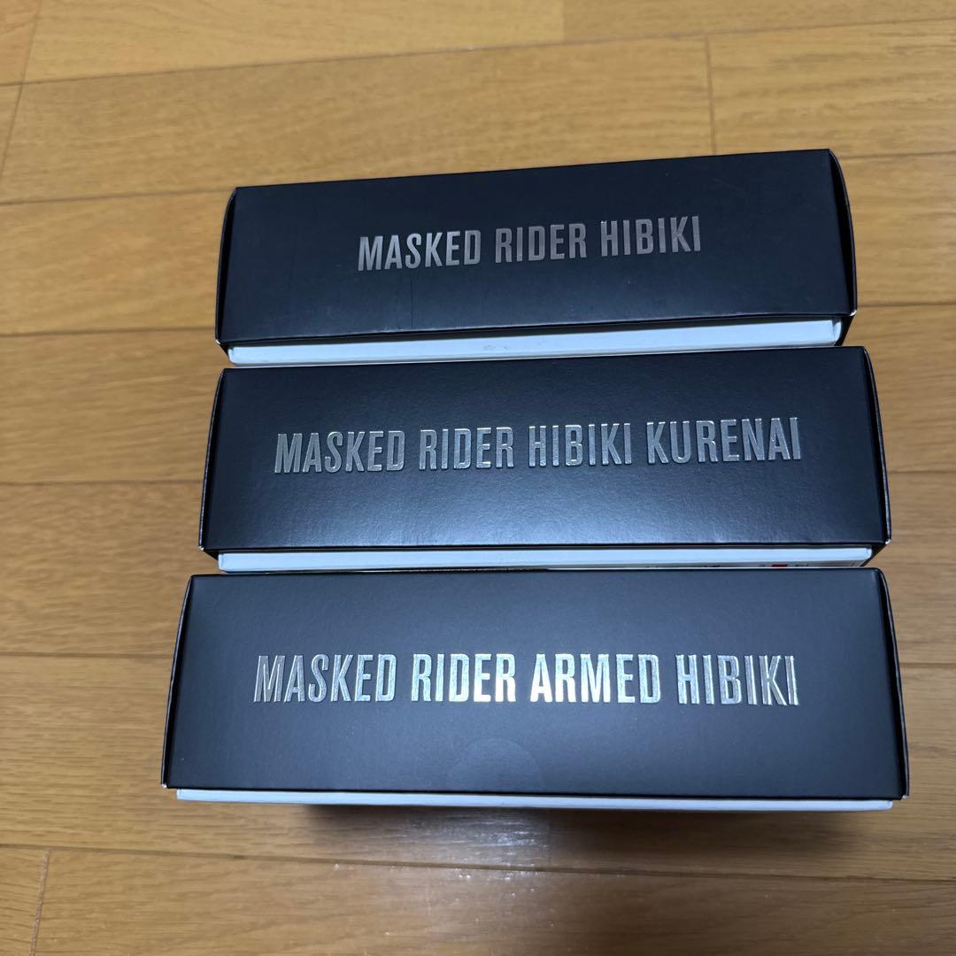 S.H.Figuarts 真骨彫製法　仮面ライダー響鬼　紅　装甲響鬼　セット売り