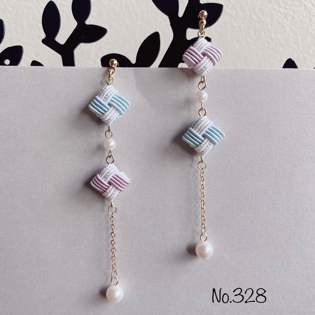 *四つ畳みのロングピアス*【No.328】