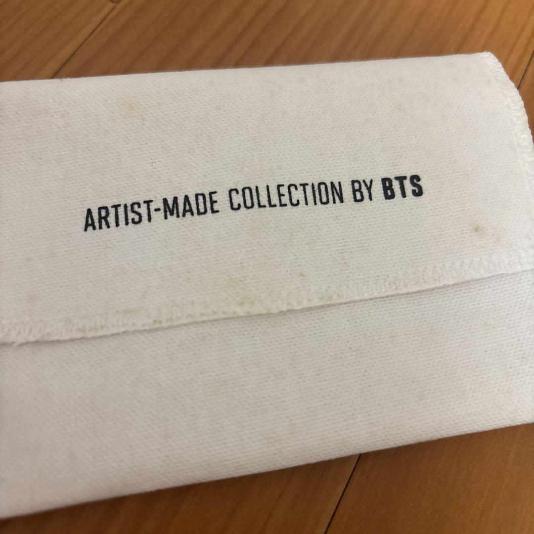 BTS テテ V アーティストメイド ブローチ