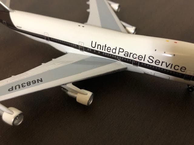 1/400 UPS 貨物機 ＆ エアランカ 2機セット いna158y125