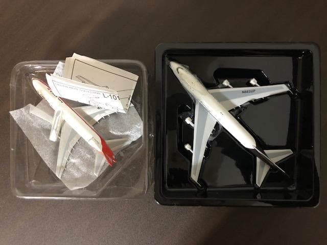 1/400 UPS 貨物機 ＆ エアランカ 2機セット いna158y125