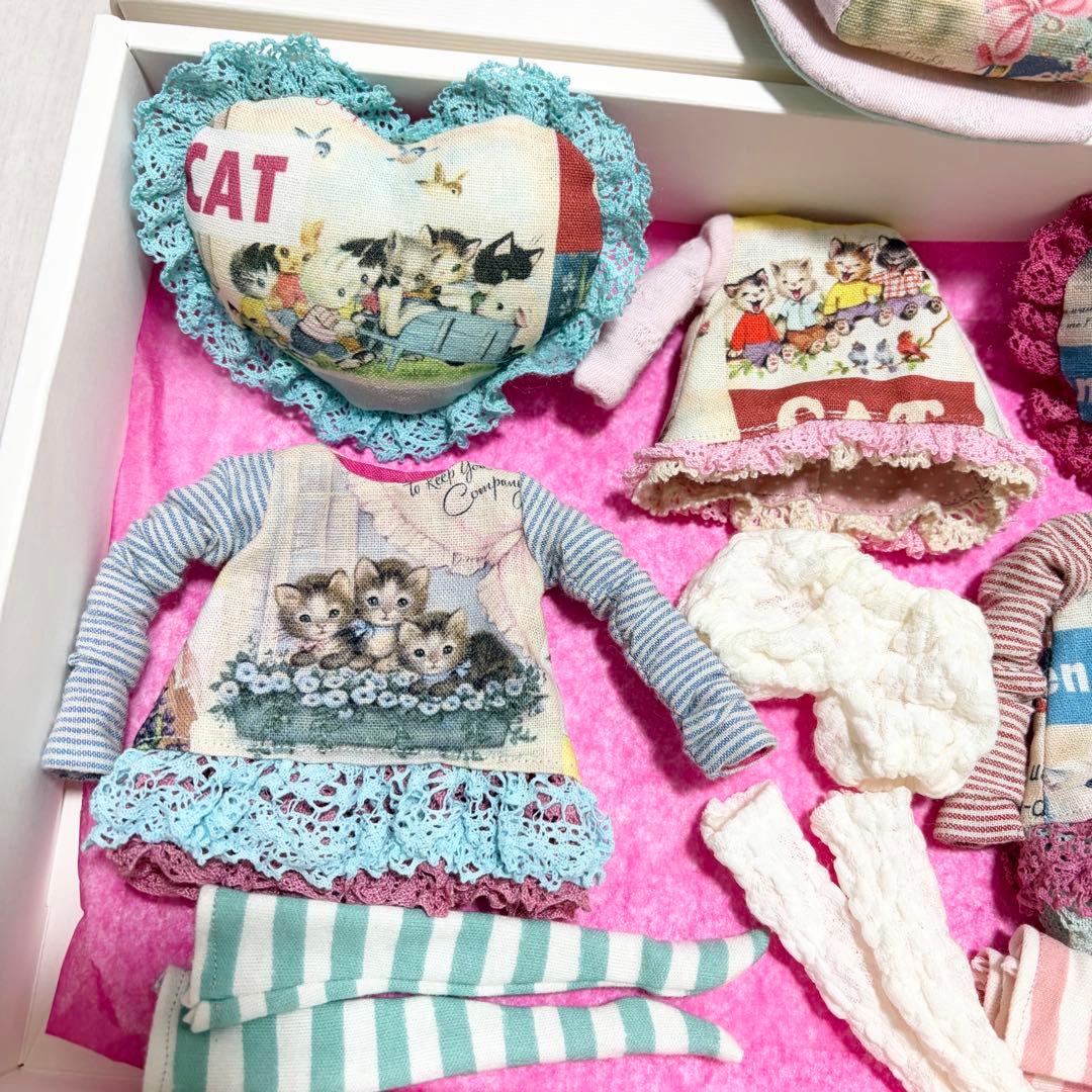 有名作家様　ブライスアウトフィット