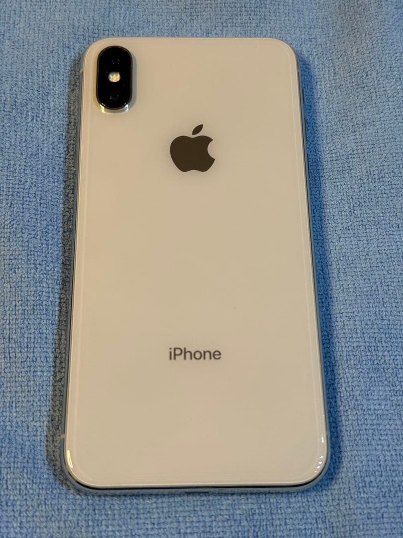 iPhone Ⅹ 64GB シルバー SIMフリー 82%