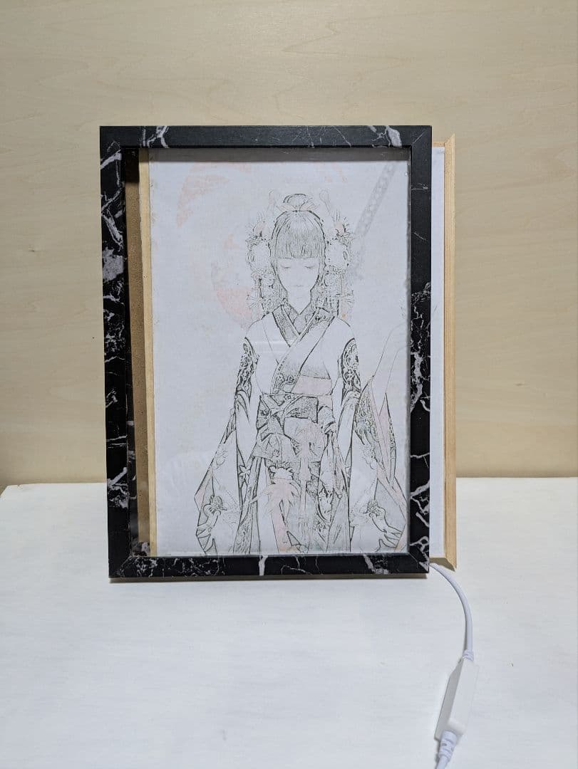 ライトアート A4 照明で絵が浮かび上がる