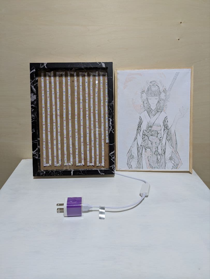 ライトアート A4 照明で絵が浮かび上がる