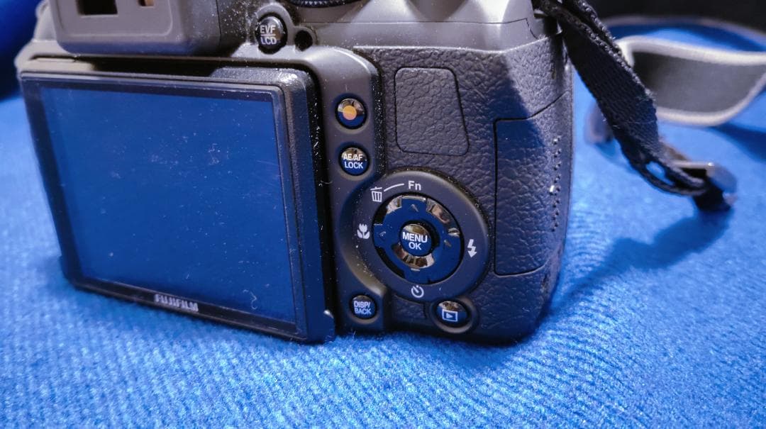 デジタルカメラ FUJIFILM FINEPIX HS30EXR