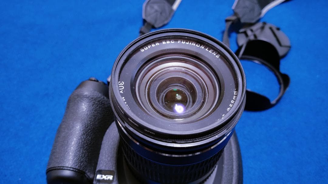デジタルカメラ FUJIFILM FINEPIX HS30EXR