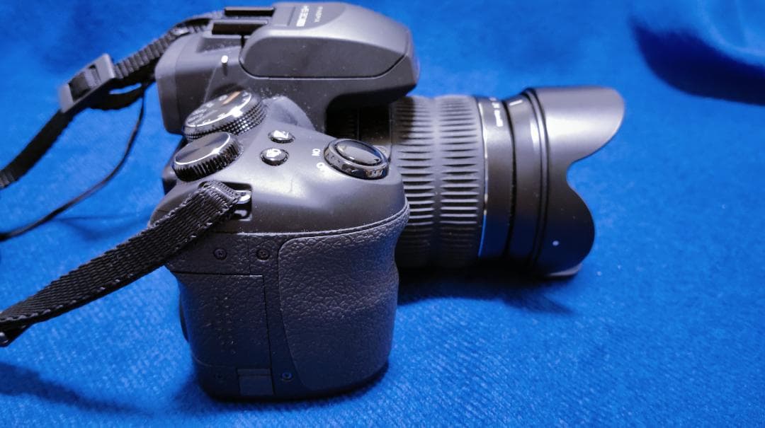 デジタルカメラ FUJIFILM FINEPIX HS30EXR