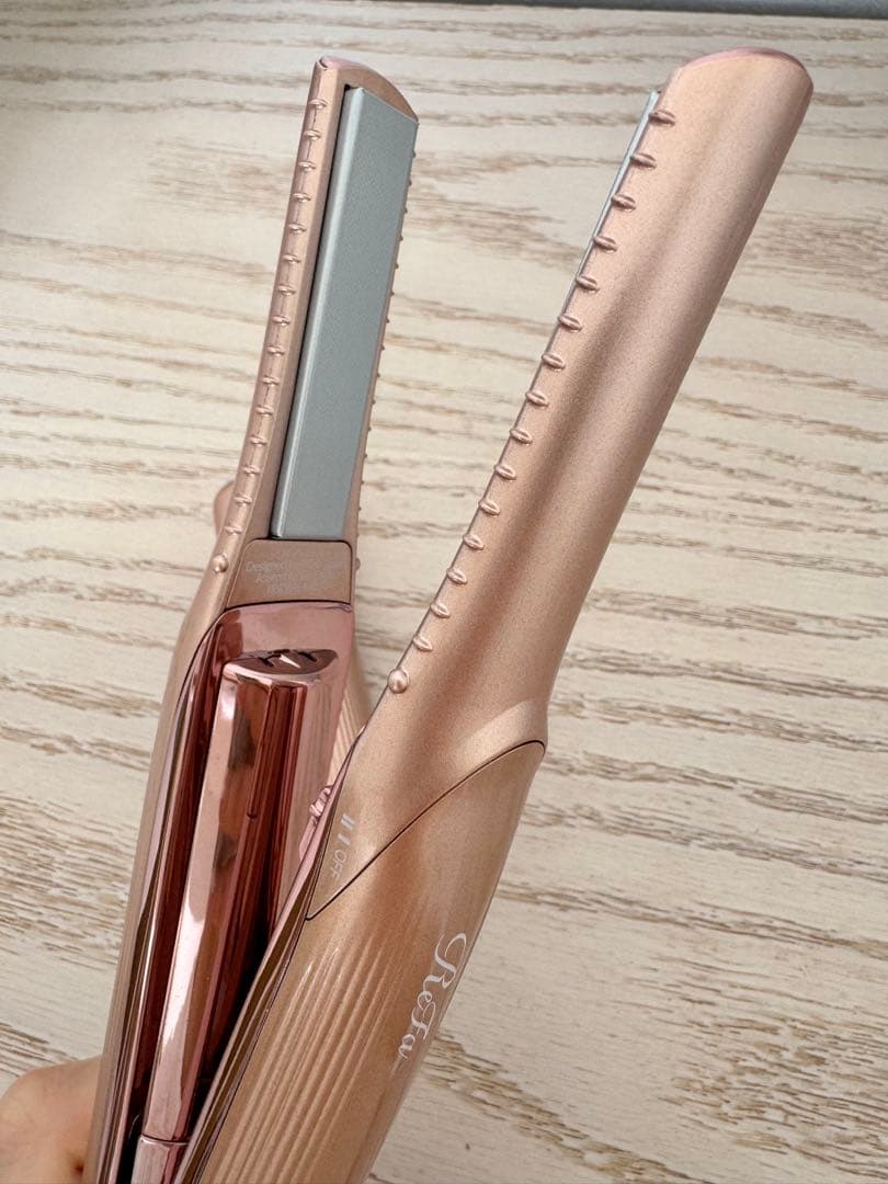 ReFa リファビューティック フィンガーアイロン