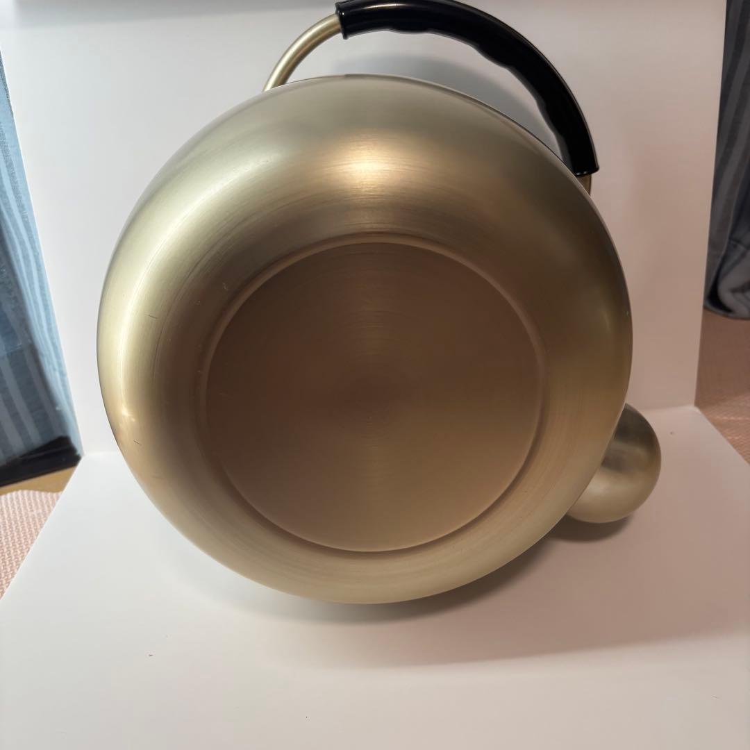 前川金属　8リットル ゴールド　やかん　福徳瓶