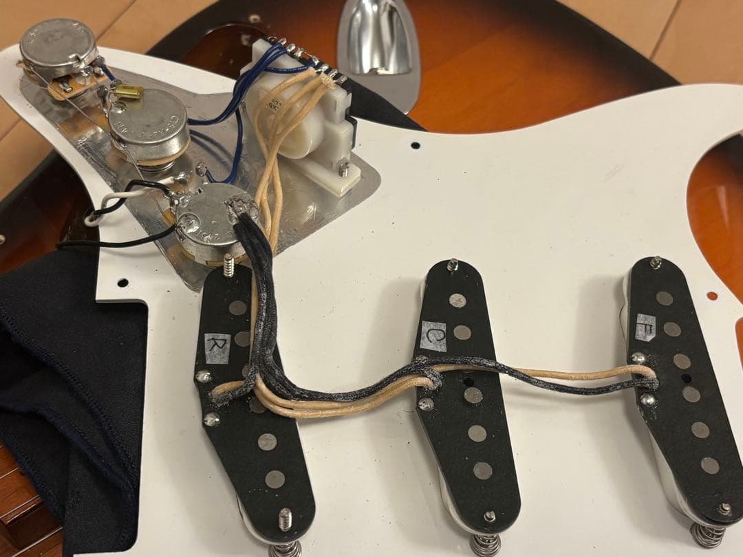 ギター Fender Japan ST57-TX mod