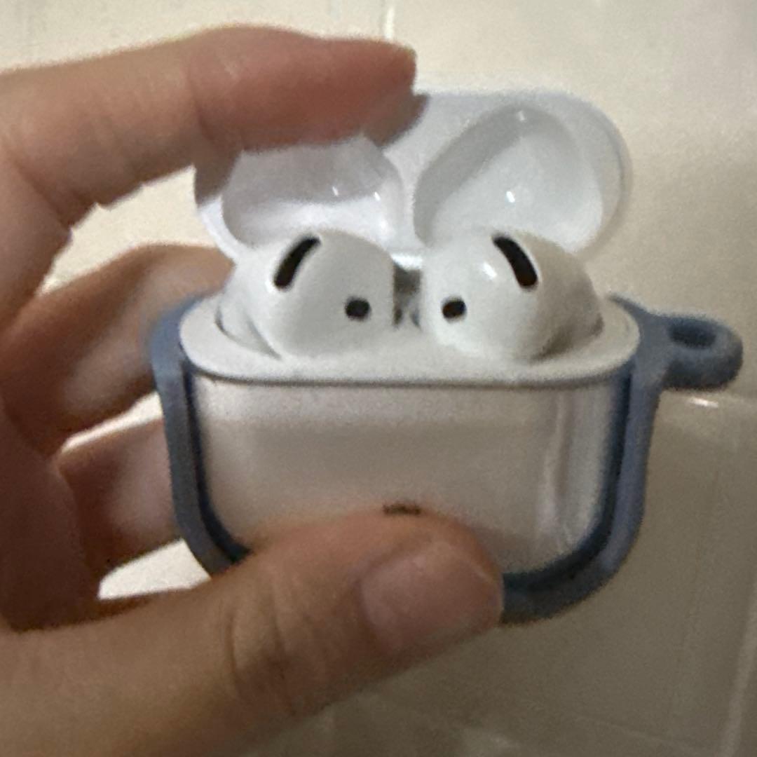 AirPods4 ノイズキャンセリング付き