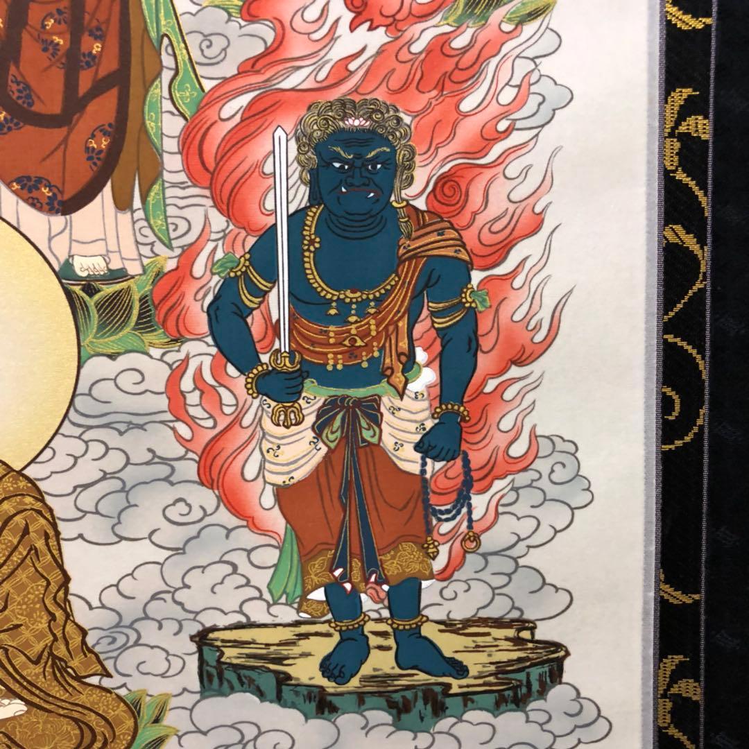 【未使用品】掛軸 無落款『十三佛』日本画 仏画 絹本 箱付 掛け軸 L01412