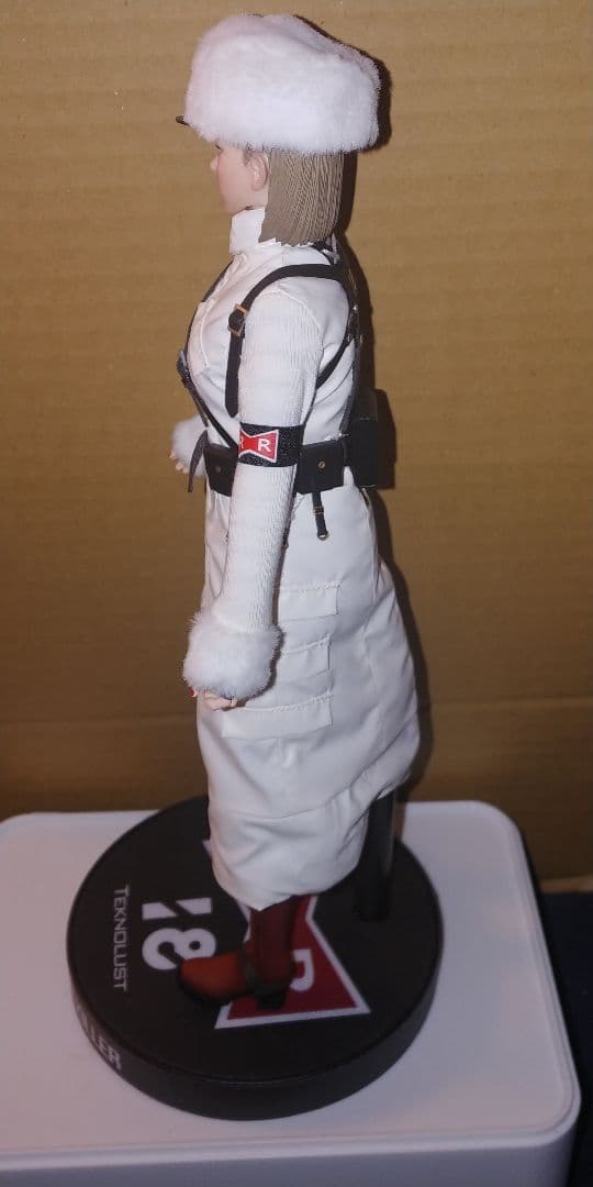 ドラゴンボール 人造人間18号 レッドリボン軍ver アクションフィギュア美少女