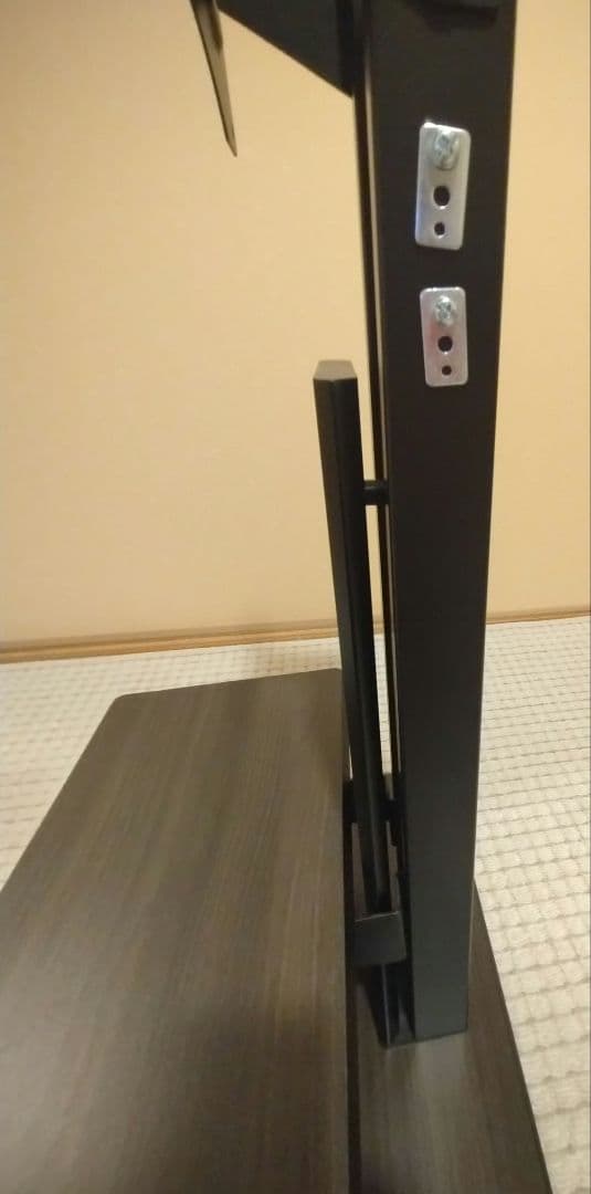 43インチ〜テレビスタンド（ハヤミ工産）キャスター付き・中古使用品