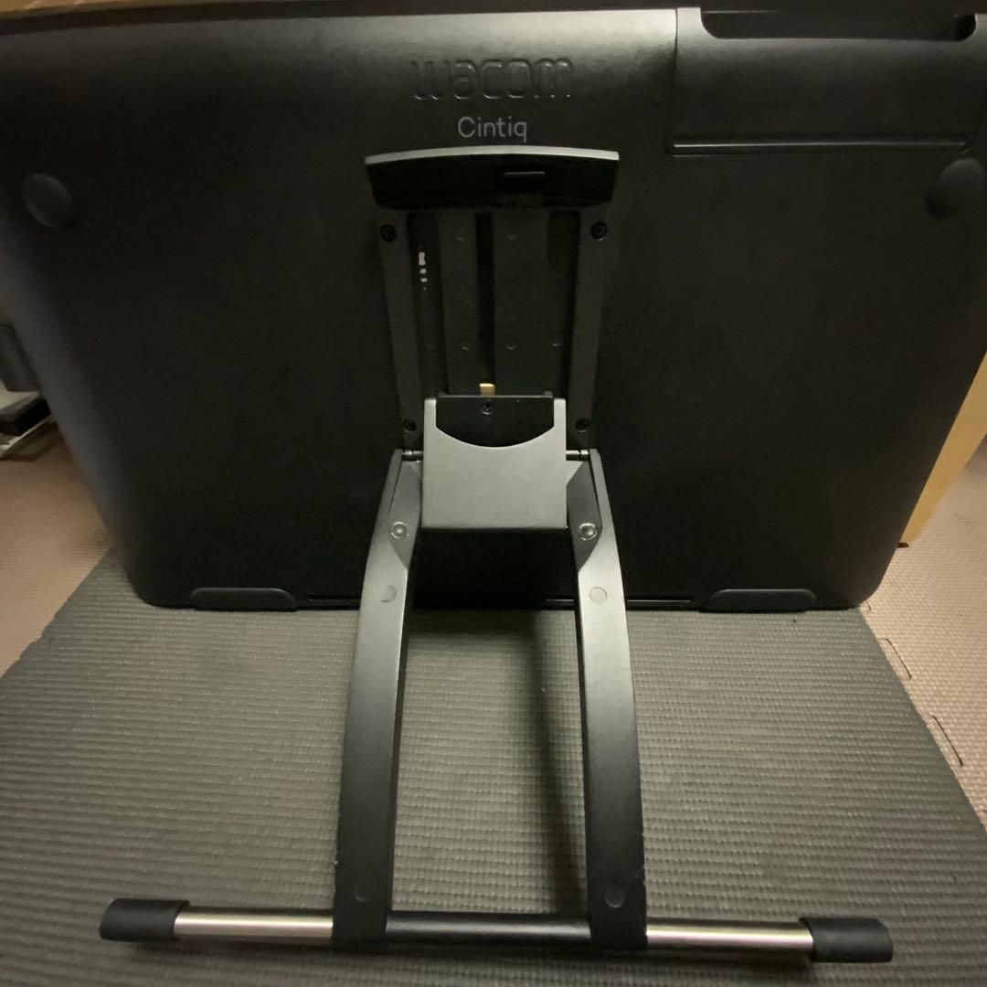 ワコム 液タブ Wacom Cintiq 22 FHD DTK2260K1D