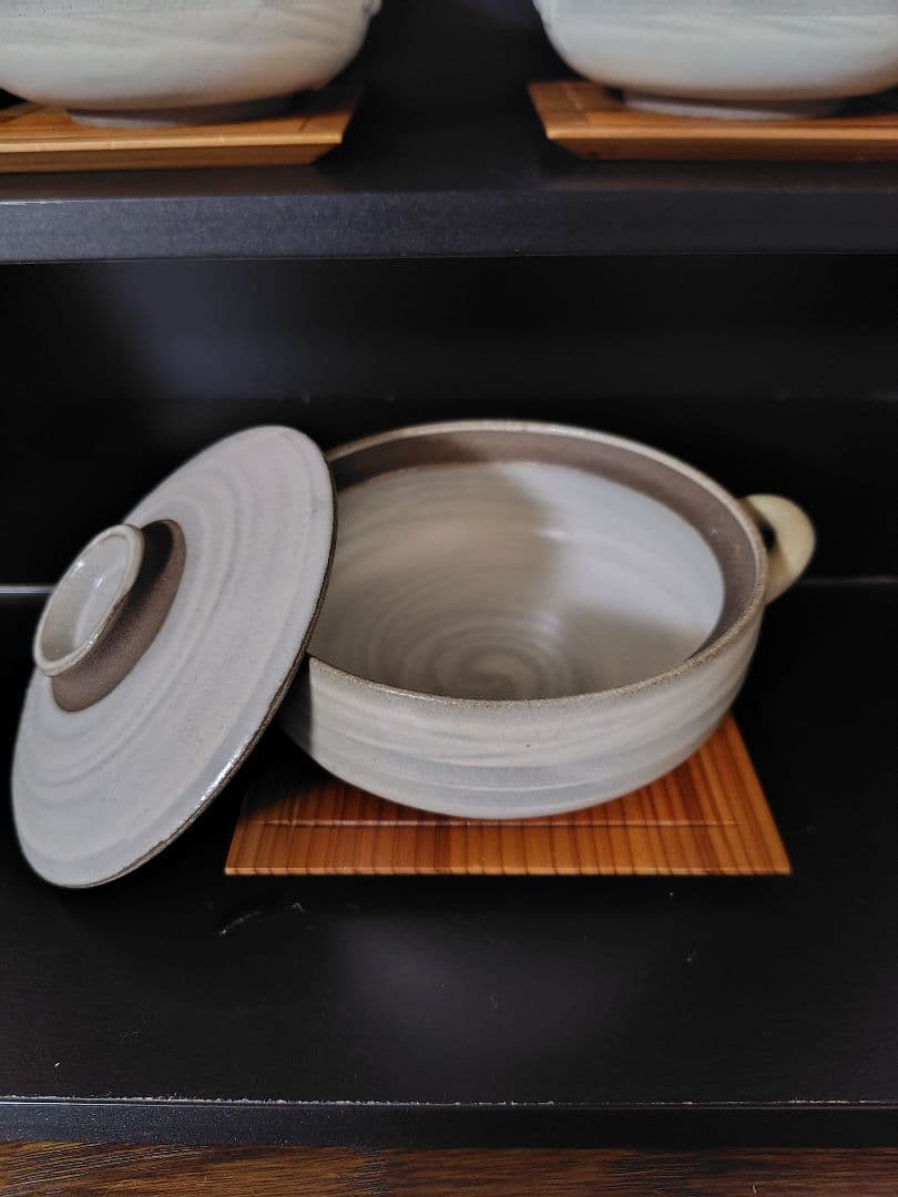 【新品未使用】萩焼グラタン・スープ・蓋持ち手付き平型・木製敷板付き　3個セット