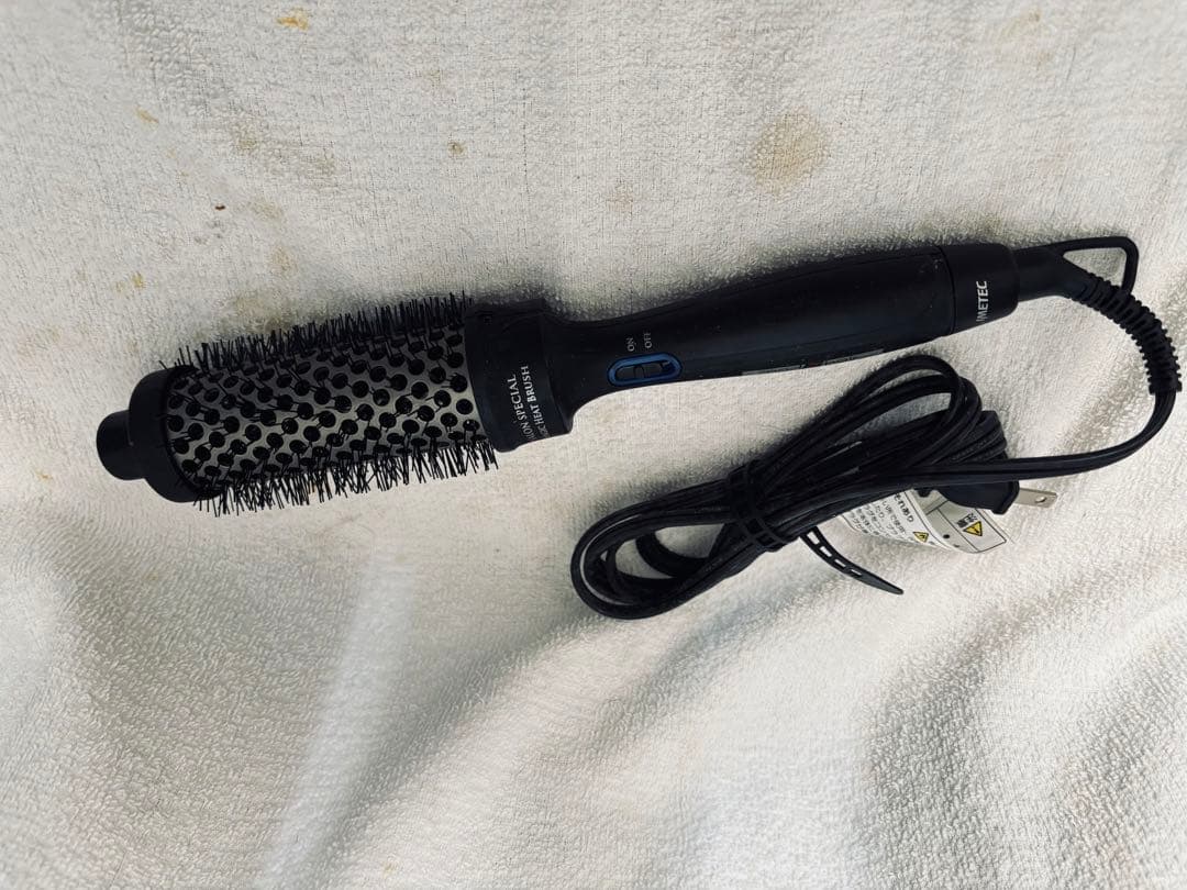 ０４ ヘア アイロン or マジックヒートブラシ ３台セット