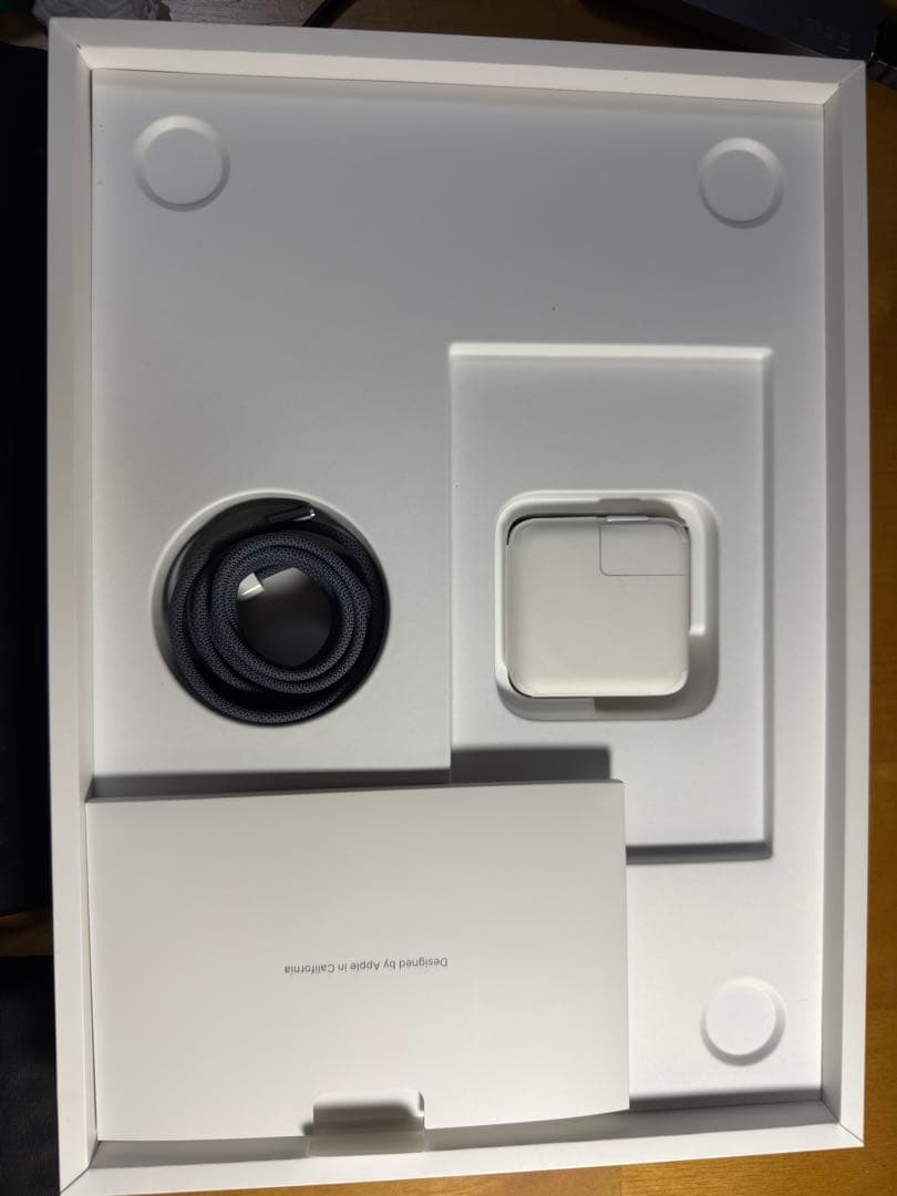 Apple M2 MacBook air 8GB 256GB ミッドナイト