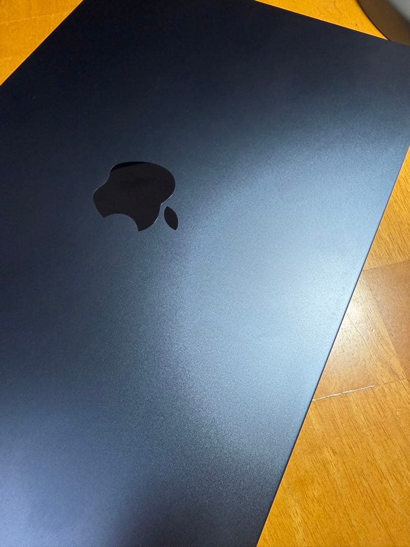Apple M2 MacBook air 8GB 256GB ミッドナイト