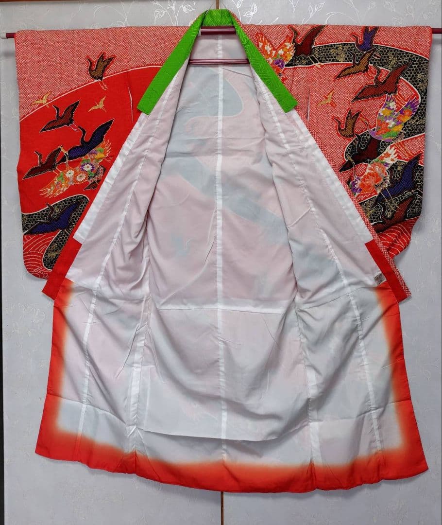 RK562子供着物四つ身7歳前後用着丈129センチ裄丈56センチ非常に綺麗美品