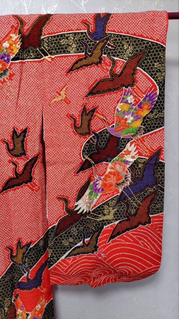 RK562子供着物四つ身7歳前後用着丈129センチ裄丈56センチ非常に綺麗美品