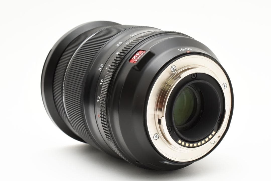 新品同様品！FUJIFILM XF 16-55mm F2.8 R LM WR