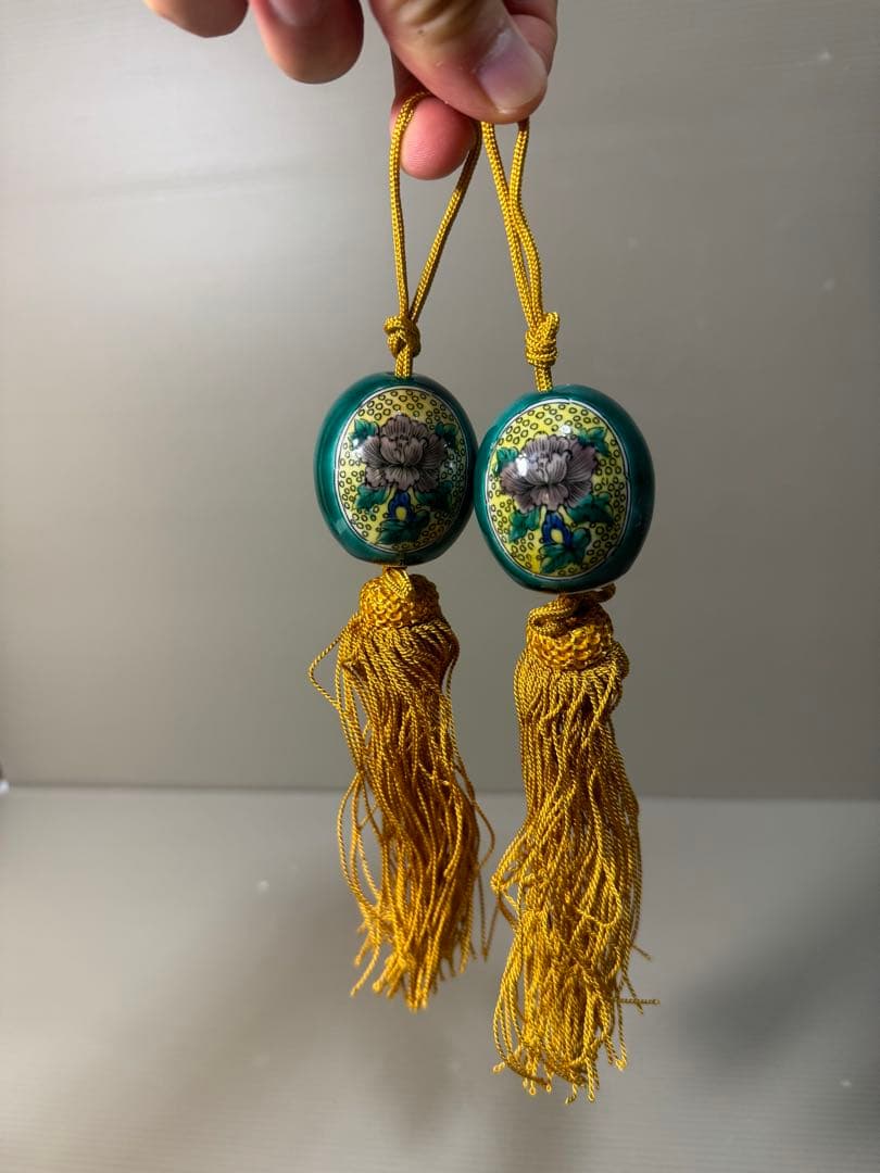 2225 九谷焼　風鎮　2客