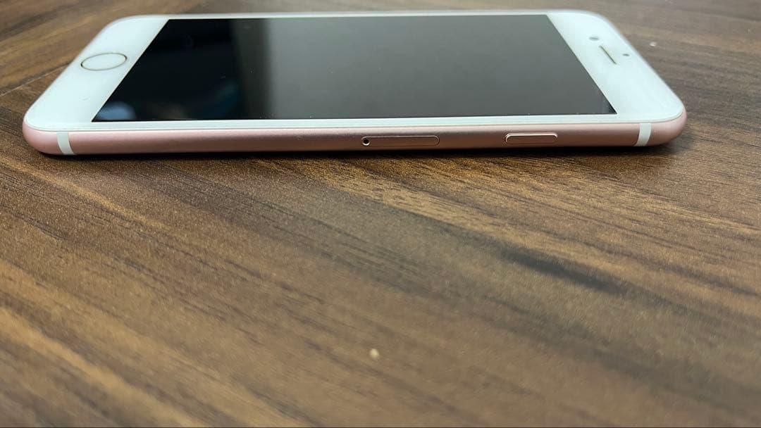 【美品】Apple iPhone 7(SIMフリー/32GB/ローズゴールド）