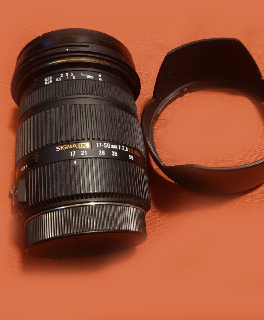 シグマ(Sigma)レンズ　17-50mm F2.8 EX DC OS HSM4
