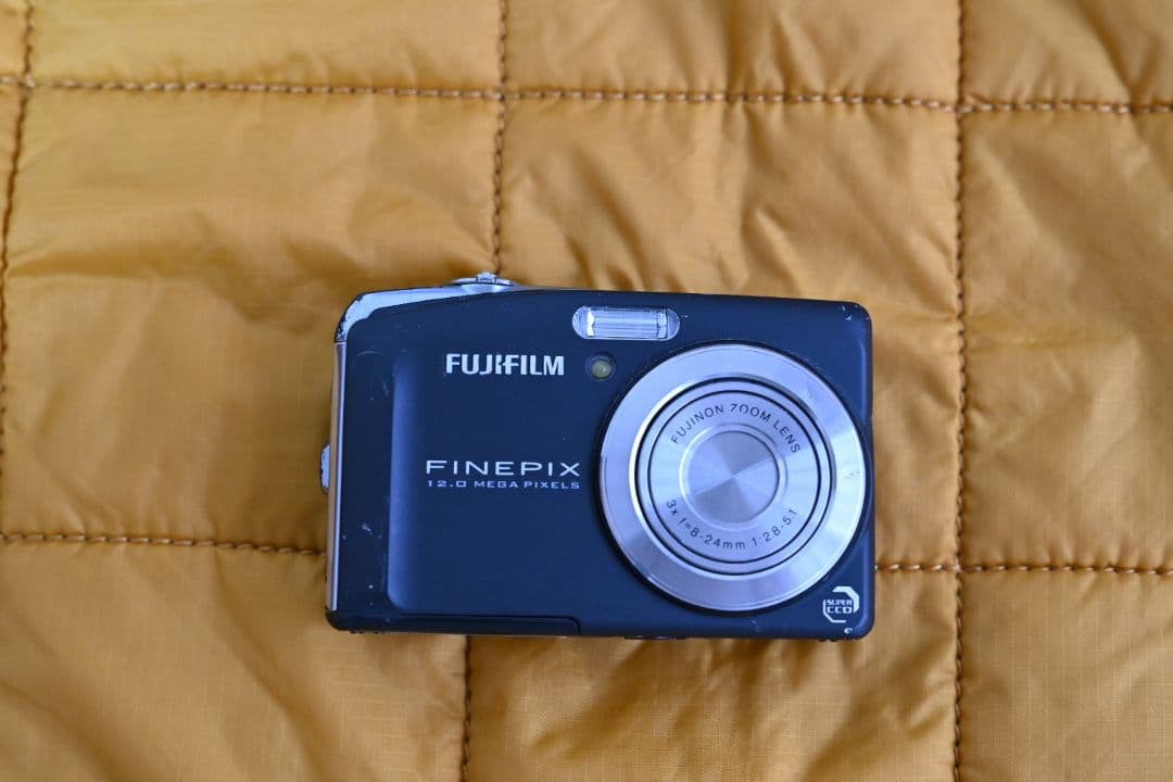 FUJIFILM FINEPIX コンパクトデジタルカメラ