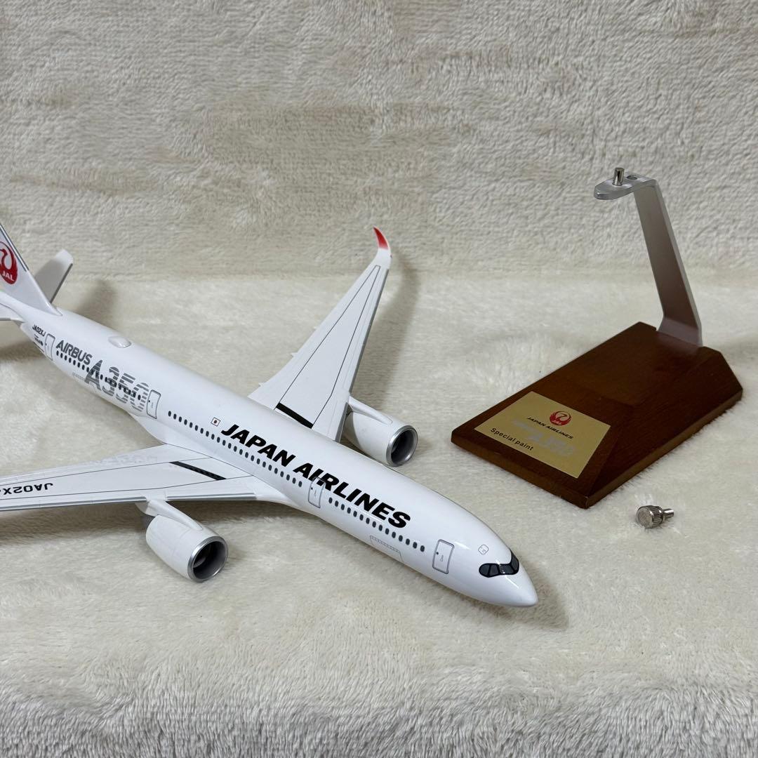 【希少】JAL A350-900 限定1000機 実機塗料 公式模型 飛行機