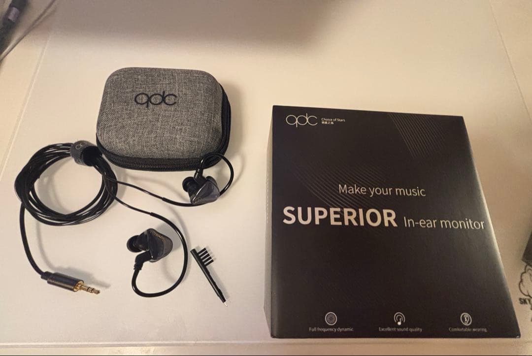 qdc イヤホン　SUPERIOR