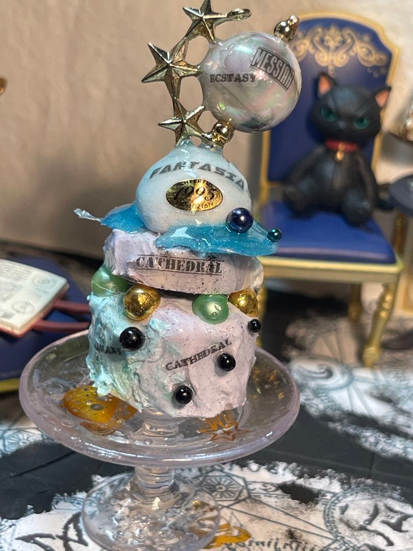 ウィンチェスターポラアプスデコレーションホールケーキ