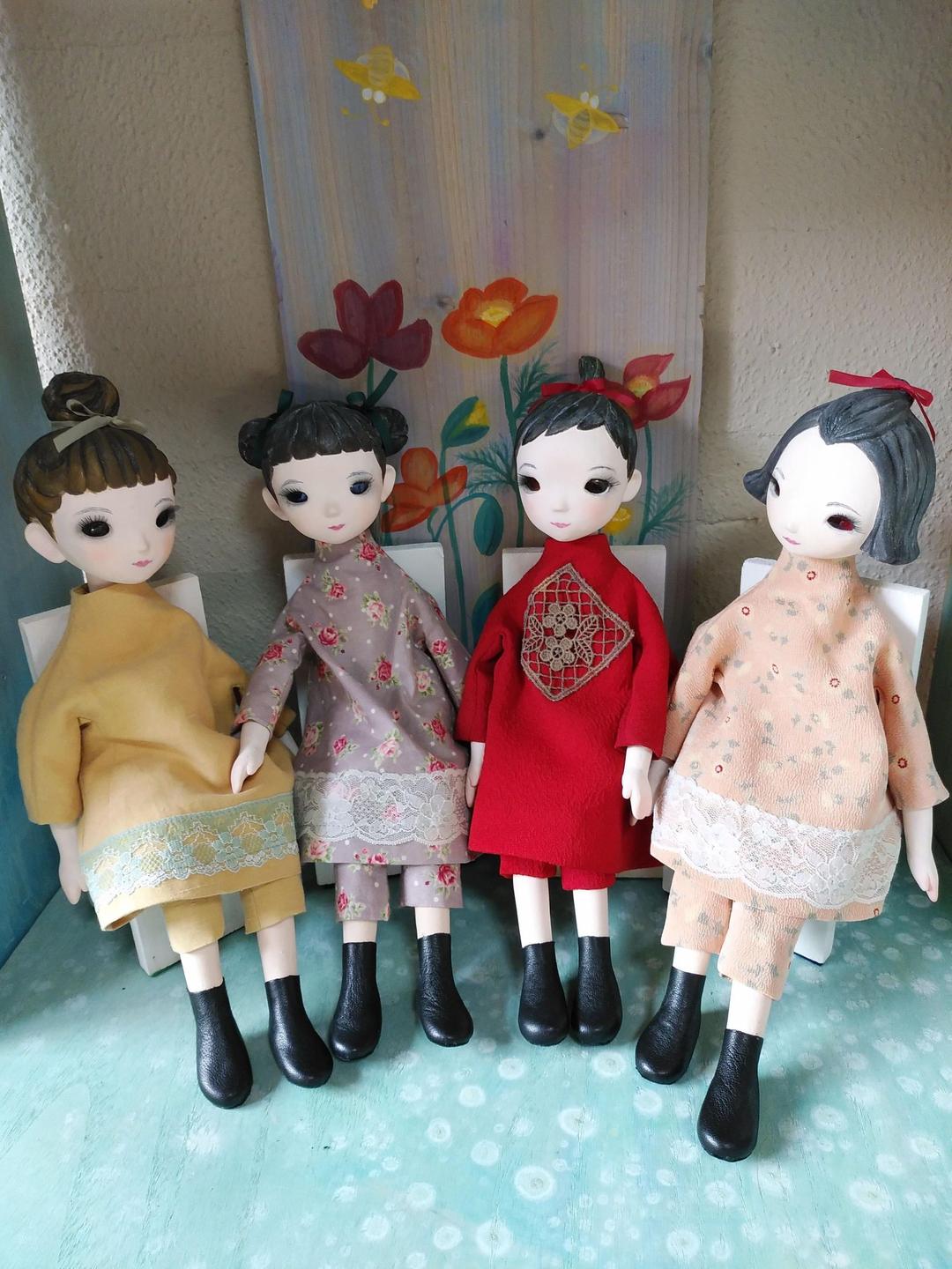 創作人形　着せ替え人形　　朱々